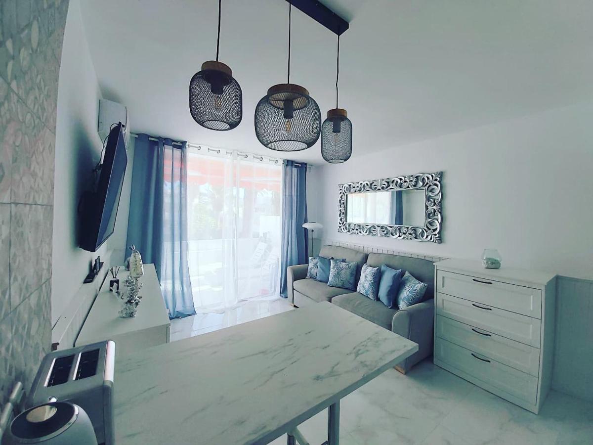 קוסטה דל סילנסיו Canarian Blue Suite Tropical Garden View & Pool מראה חיצוני תמונה